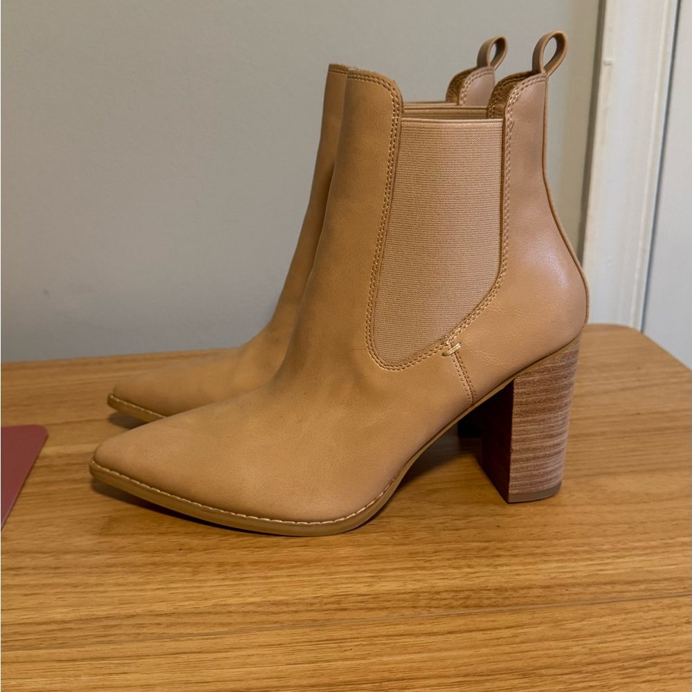 Tan Leather Style Ankle Boots